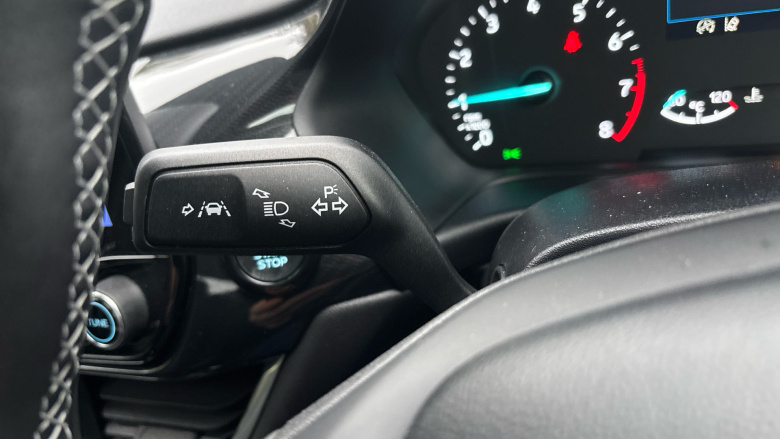 Ford Puma 1.0 EcoBoost Hybrid mHEV Titanium 5dr Petrol Hatchback